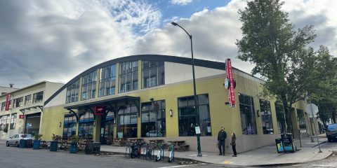 131 NW 13th Ave @ NW Davis St 131 NW 13th Ave @ NW Davis St