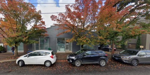 2321-2325 NW Thurman St